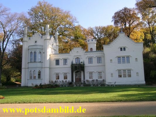 017 - Kleines Schloss - Marstall
