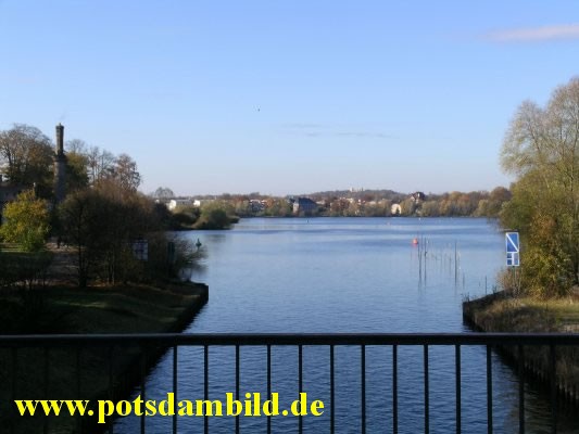 027 - Blick von der Brcke zum Glienicker Lake