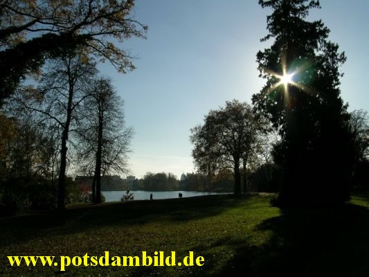 055 - Blick ber den Heiligen See zum Zentrum