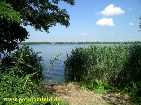 Kleine Bucht zum Baden oder Surfen