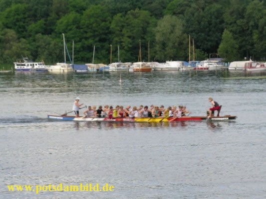 ein Drachenboot