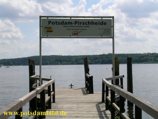 Anlegestelle der Weissen Flotte Potsdam Pirschheide